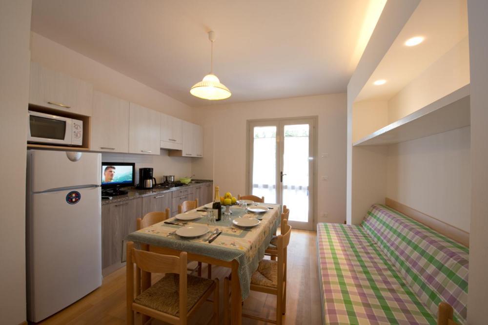 Casa Ariete Daire Bibione Oda fotoğraf